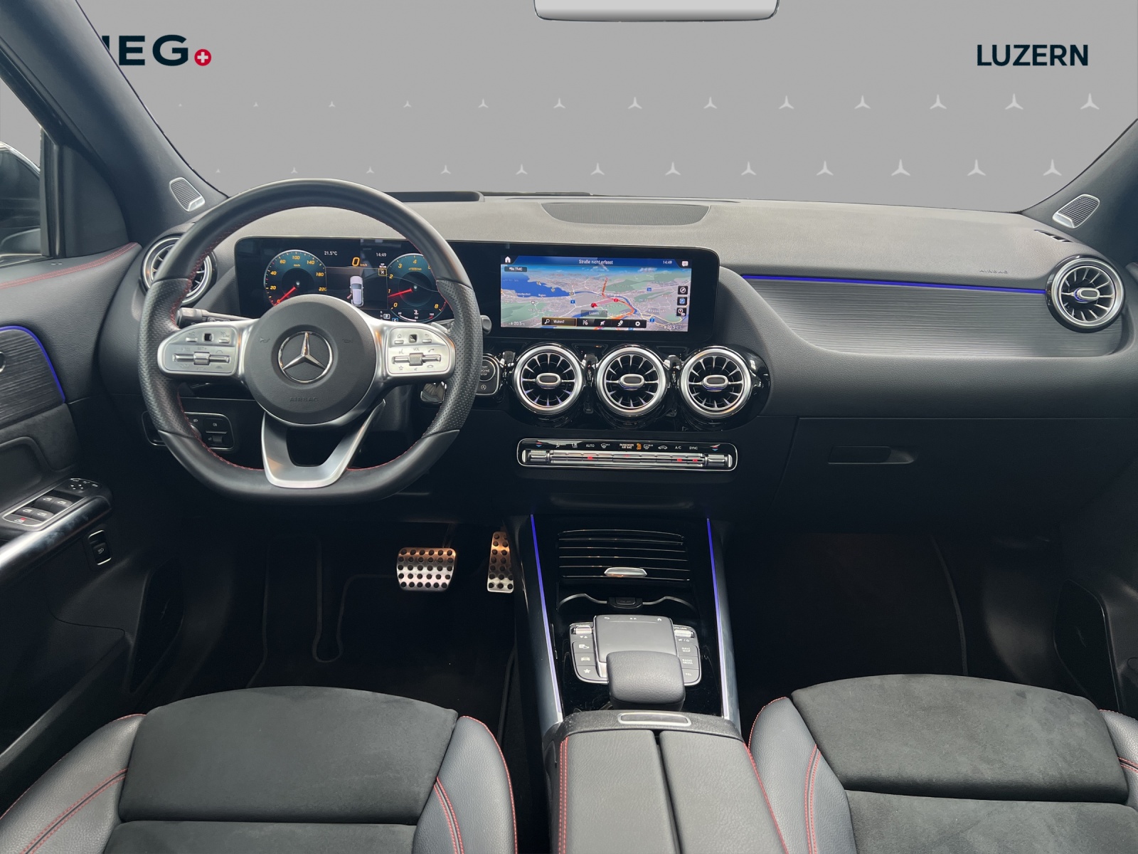 MERCEDES-BENZ GLA 250 4Matic AMG Line 8G-DCT-image-10