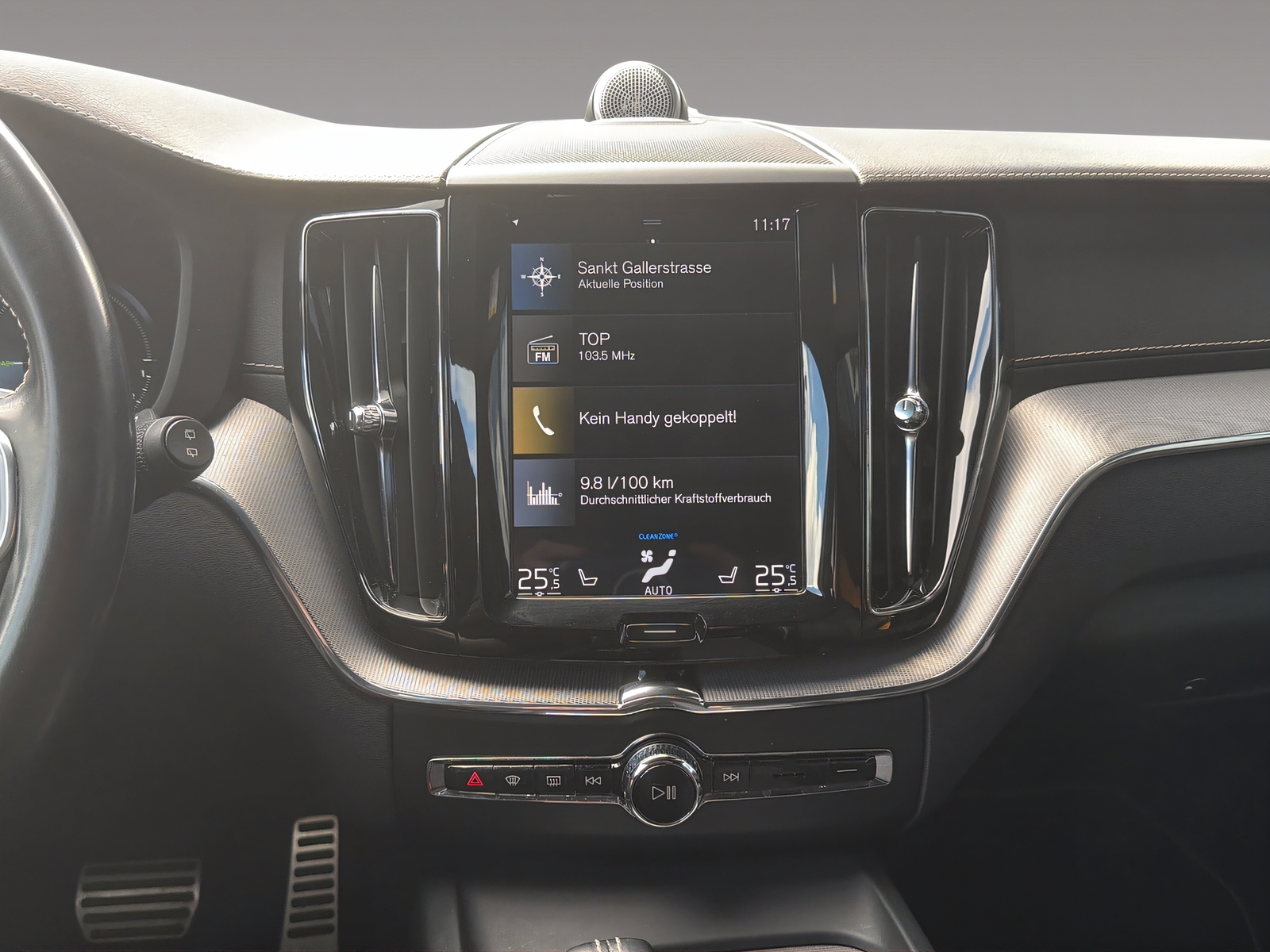 VOLVO XC60 T8 eAWD Polestar Geartronic-image-11