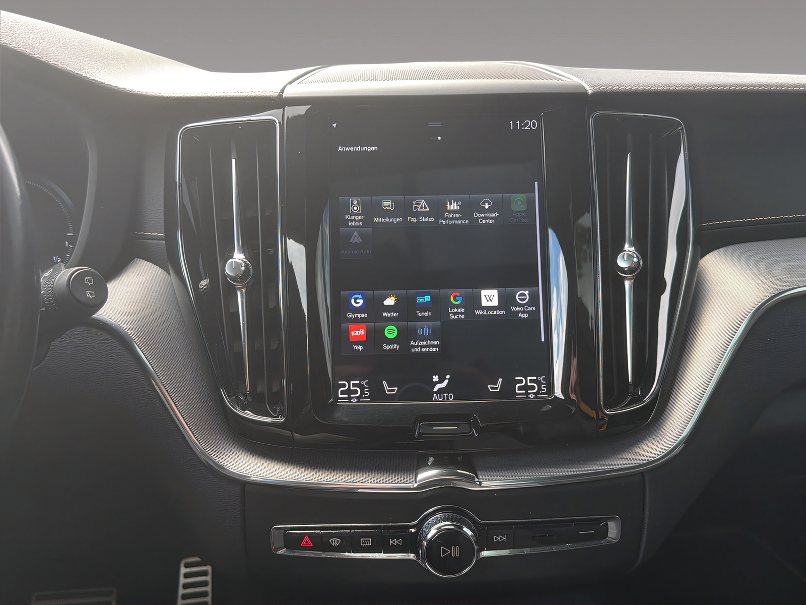 VOLVO XC60 T8 eAWD Polestar Geartronic-image-13