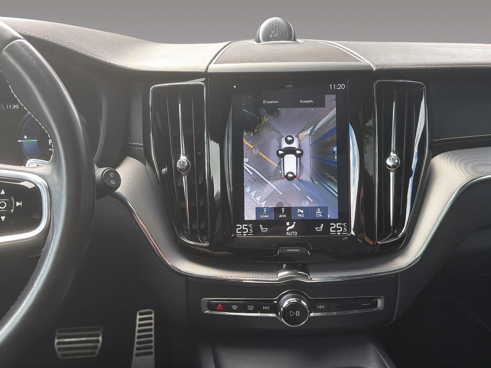 VOLVO XC60 T8 eAWD Polestar Geartronic-image-12