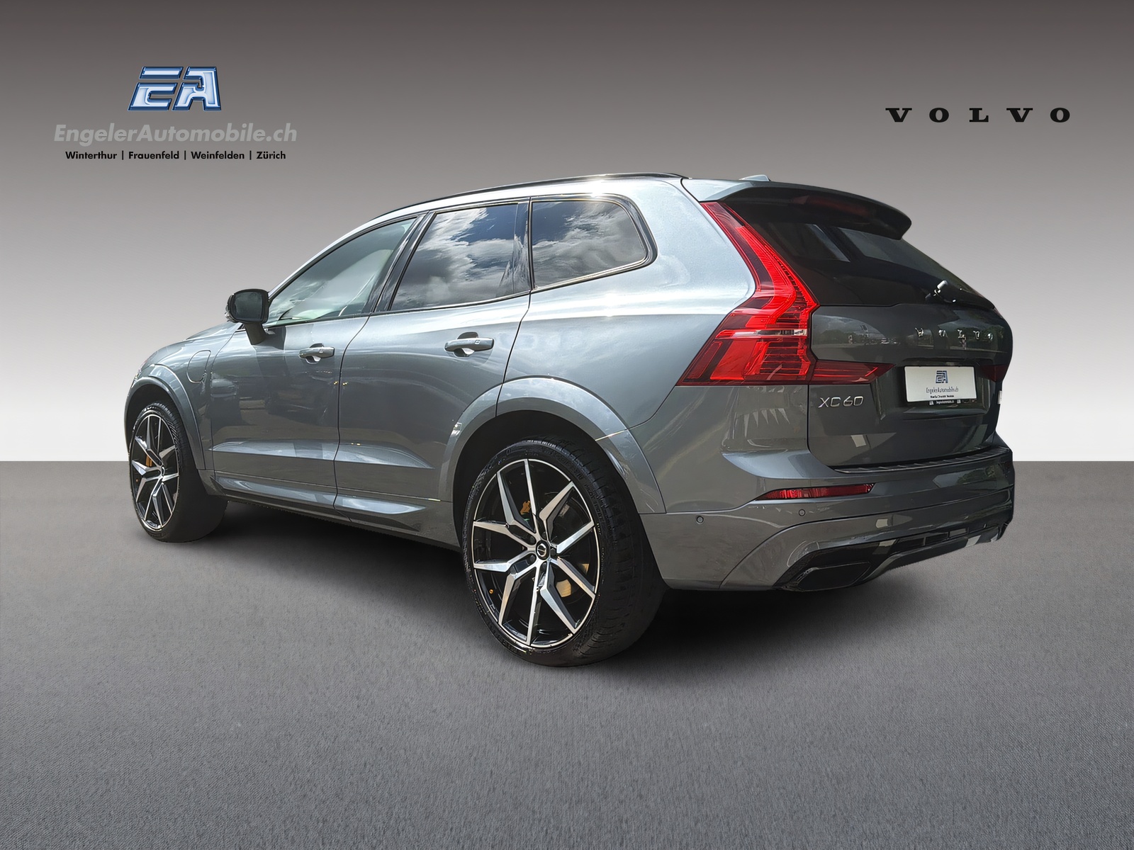 VOLVO XC60 T8 eAWD Polestar Geartronic-image-3