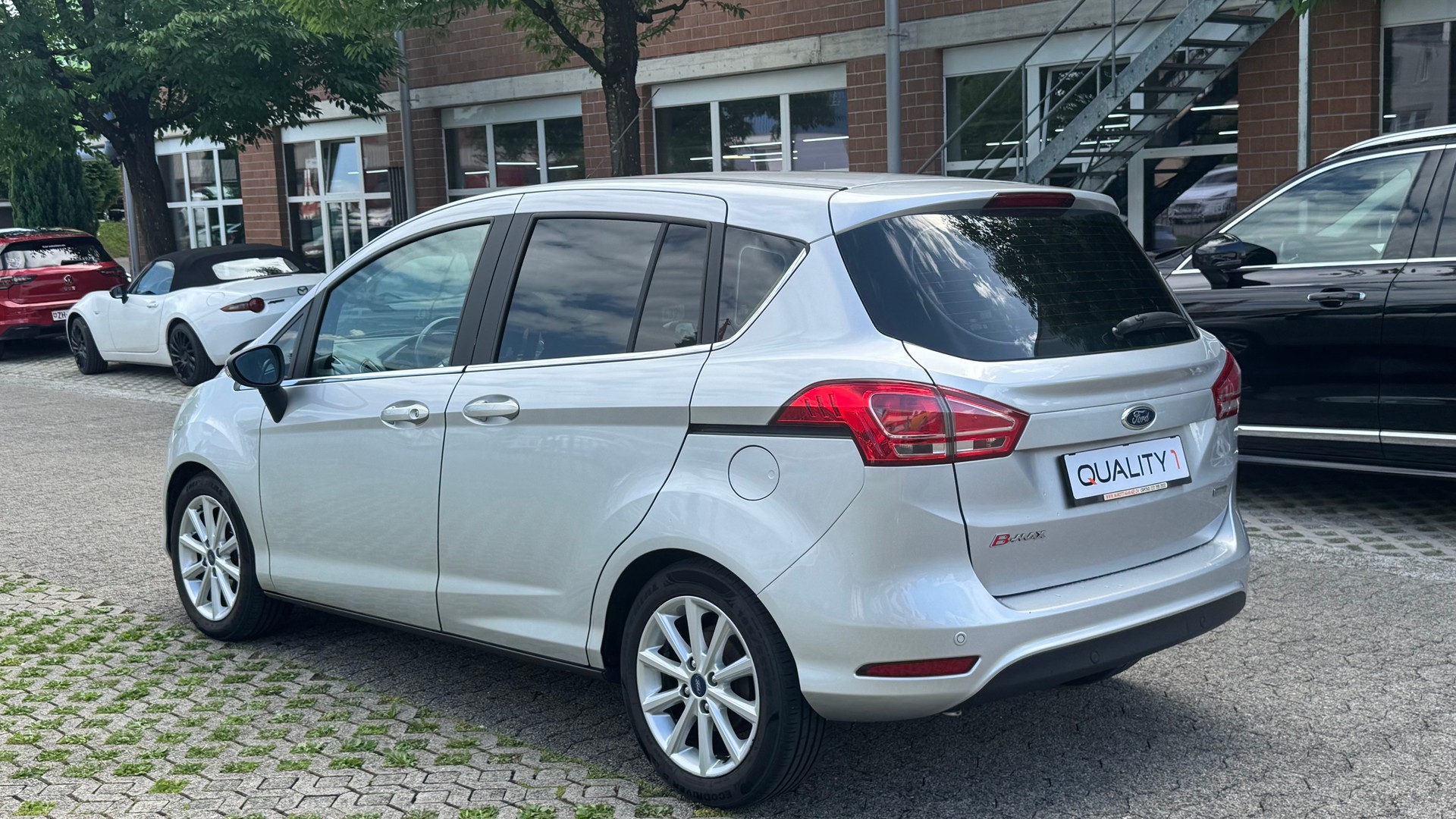FORD B-Max 1.0 SCTi Titanium-image-4