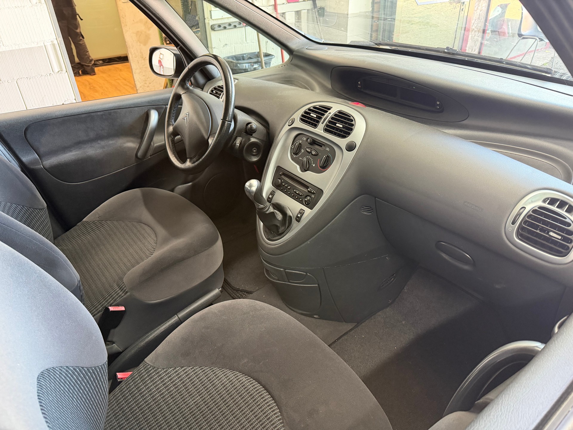 CITROEN Xsara Picasso 1.6i FRISCH AB MFK-image-3