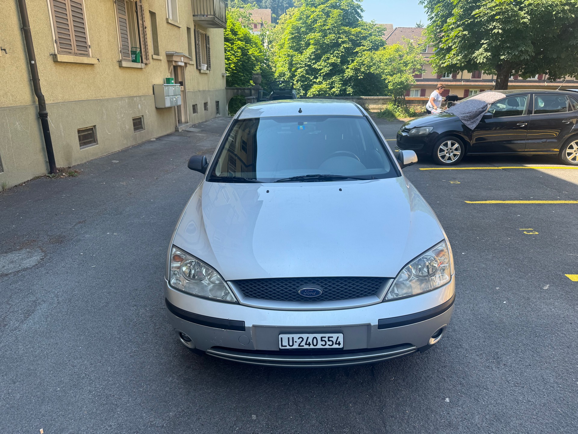 FORD Mondeo 2.0i 16V Ambiente-image-13