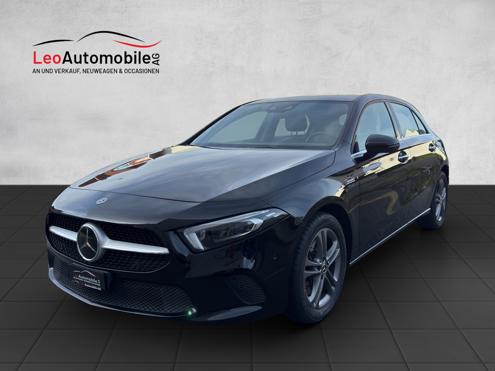 MERCEDES-BENZ A 250e AMG Line 8G-DCT-image-0