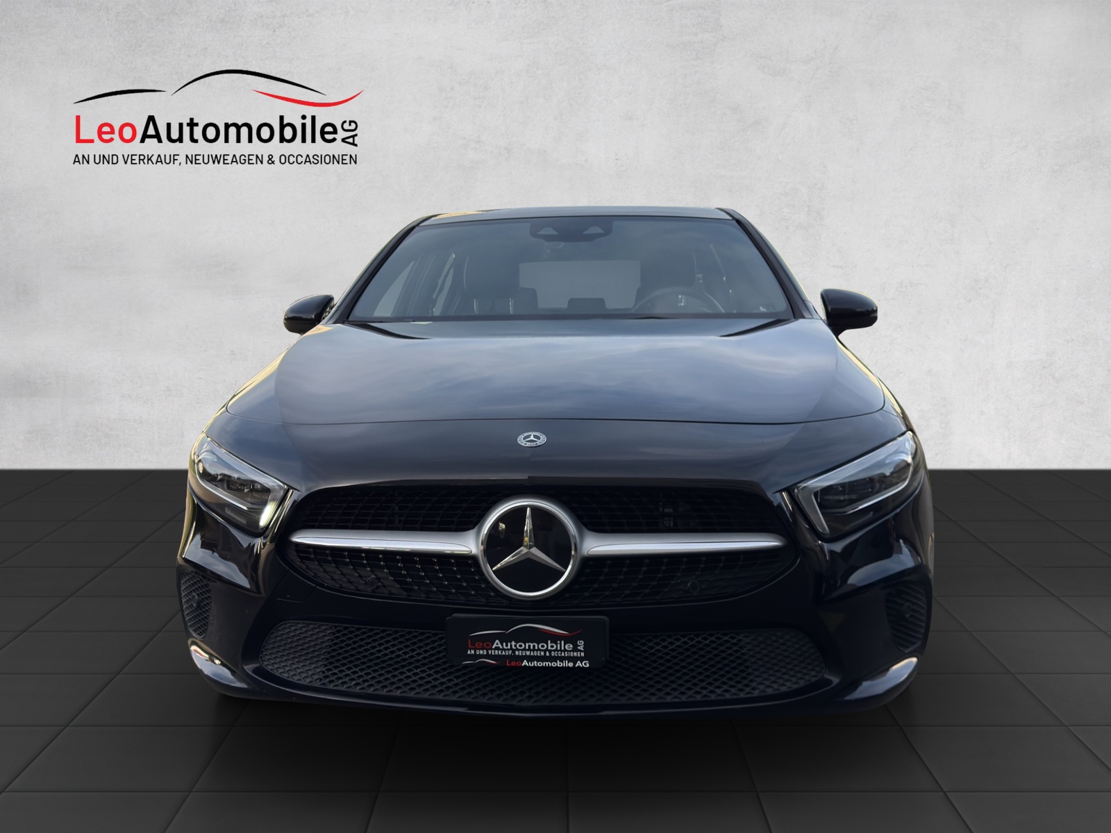 MERCEDES-BENZ A 250e AMG Line 8G-DCT-image-1