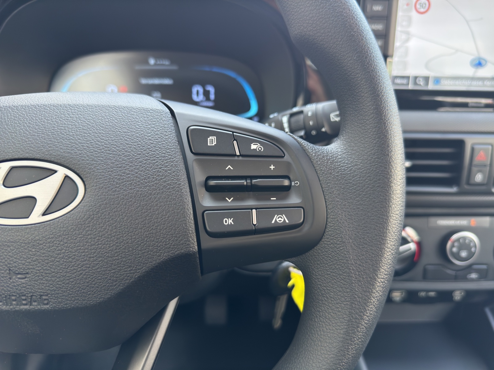 HYUNDAI i10 1.0 Pica-image-9