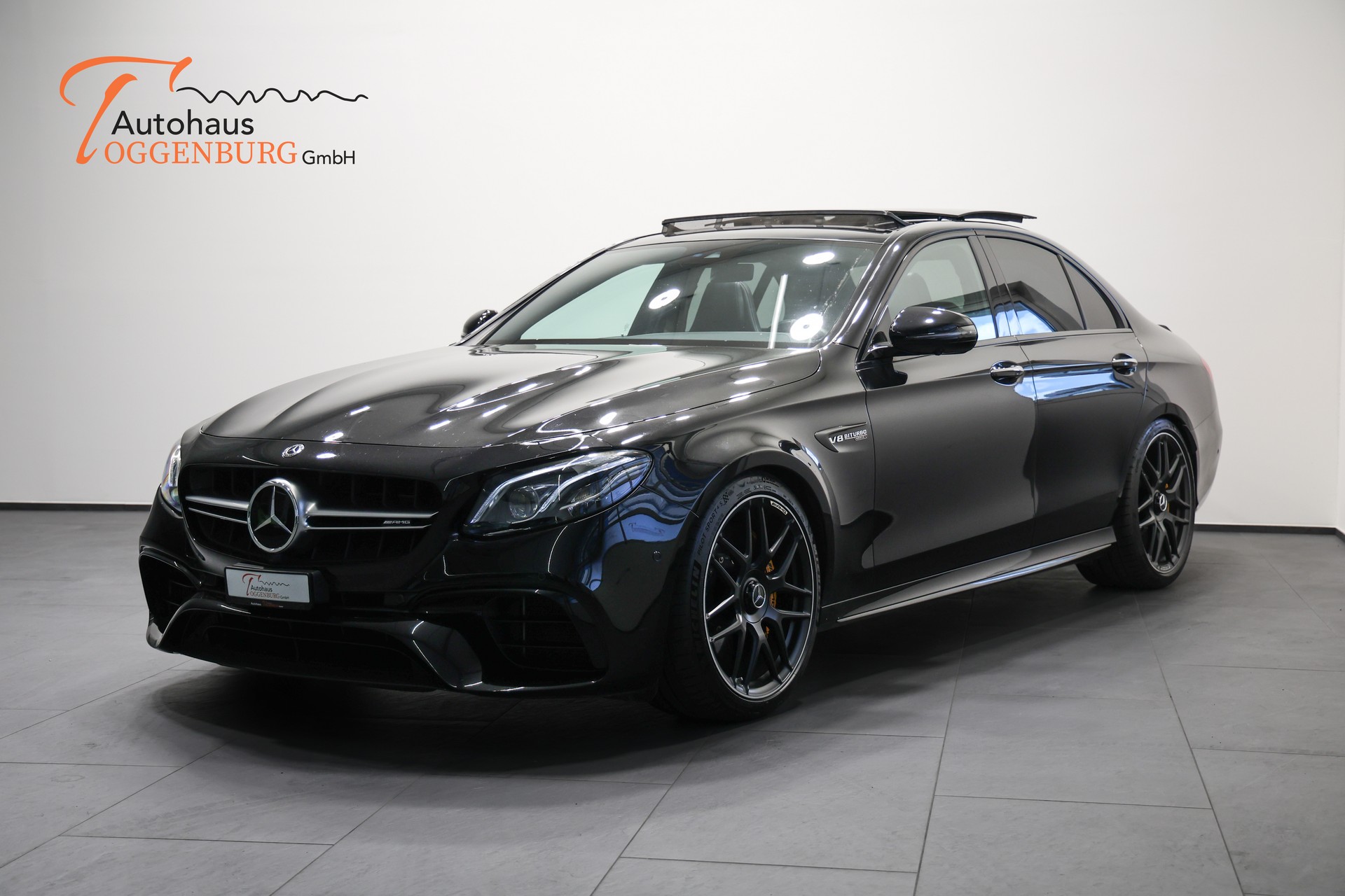 MERCEDES-BENZ E 63 AMG S 4Matic Speedshift MCT *Ohne OPF*AMG Performance Sitze*AMG Drivers Package*-showroom-element-1