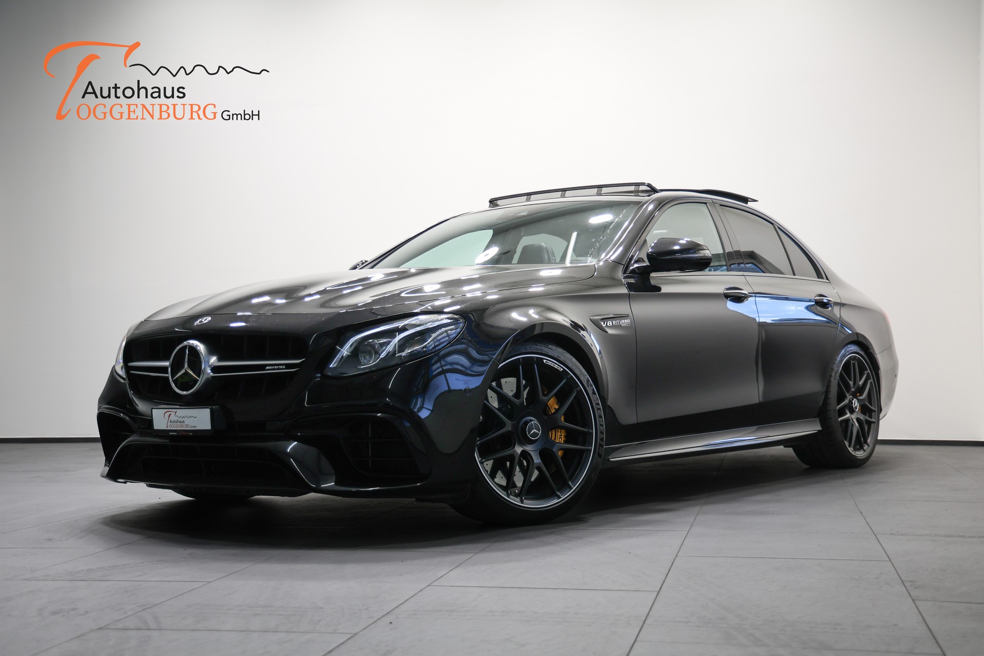 MERCEDES-BENZ E 63 AMG S 4Matic Speedshift MCT *Ohne OPF*AMG Performance Sitze*AMG Drivers Package*-showroom-element-2