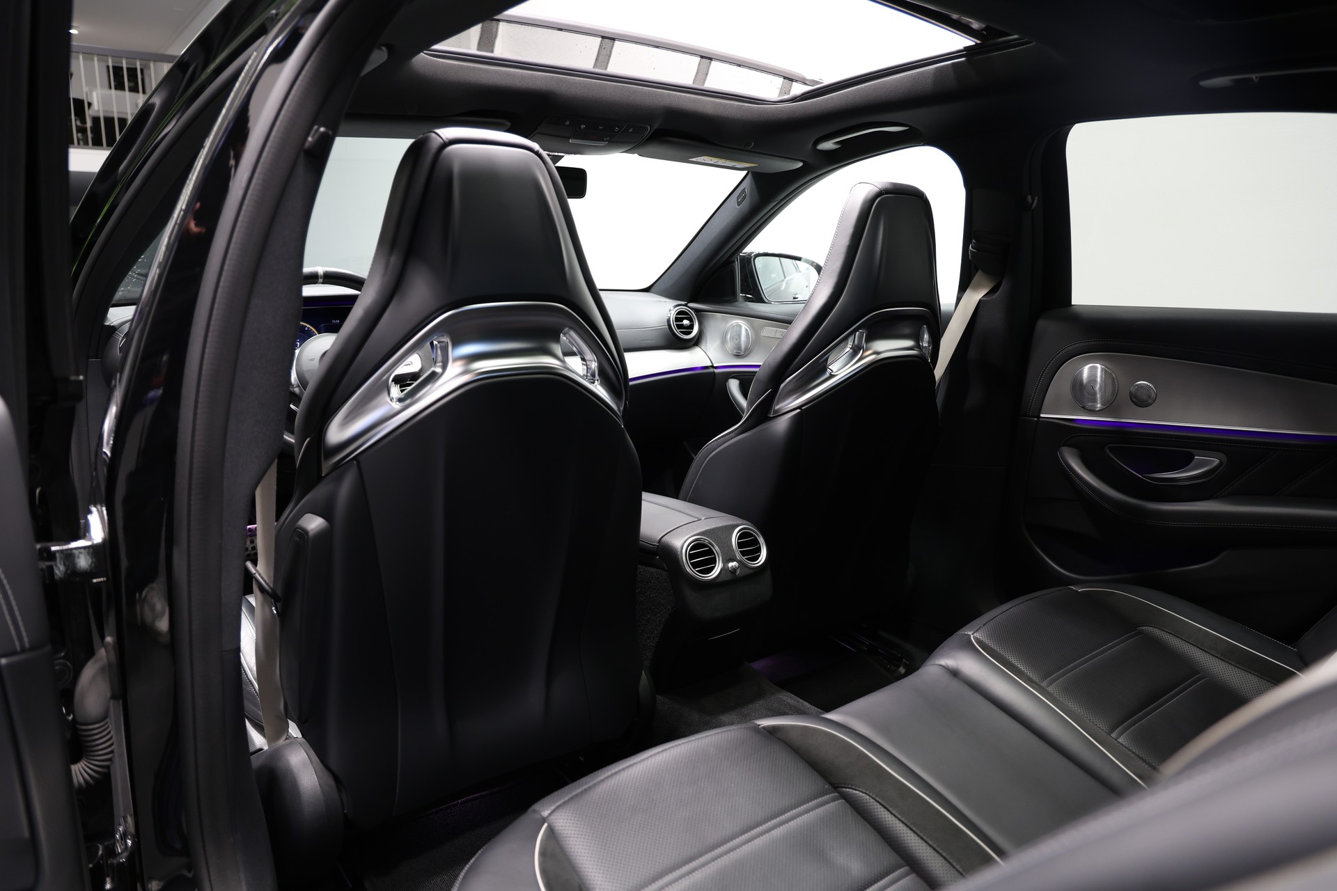 MERCEDES-BENZ E 63 AMG S 4Matic Speedshift MCT *Ohne OPF*AMG Performance Sitze*AMG Drivers Package*-image-23