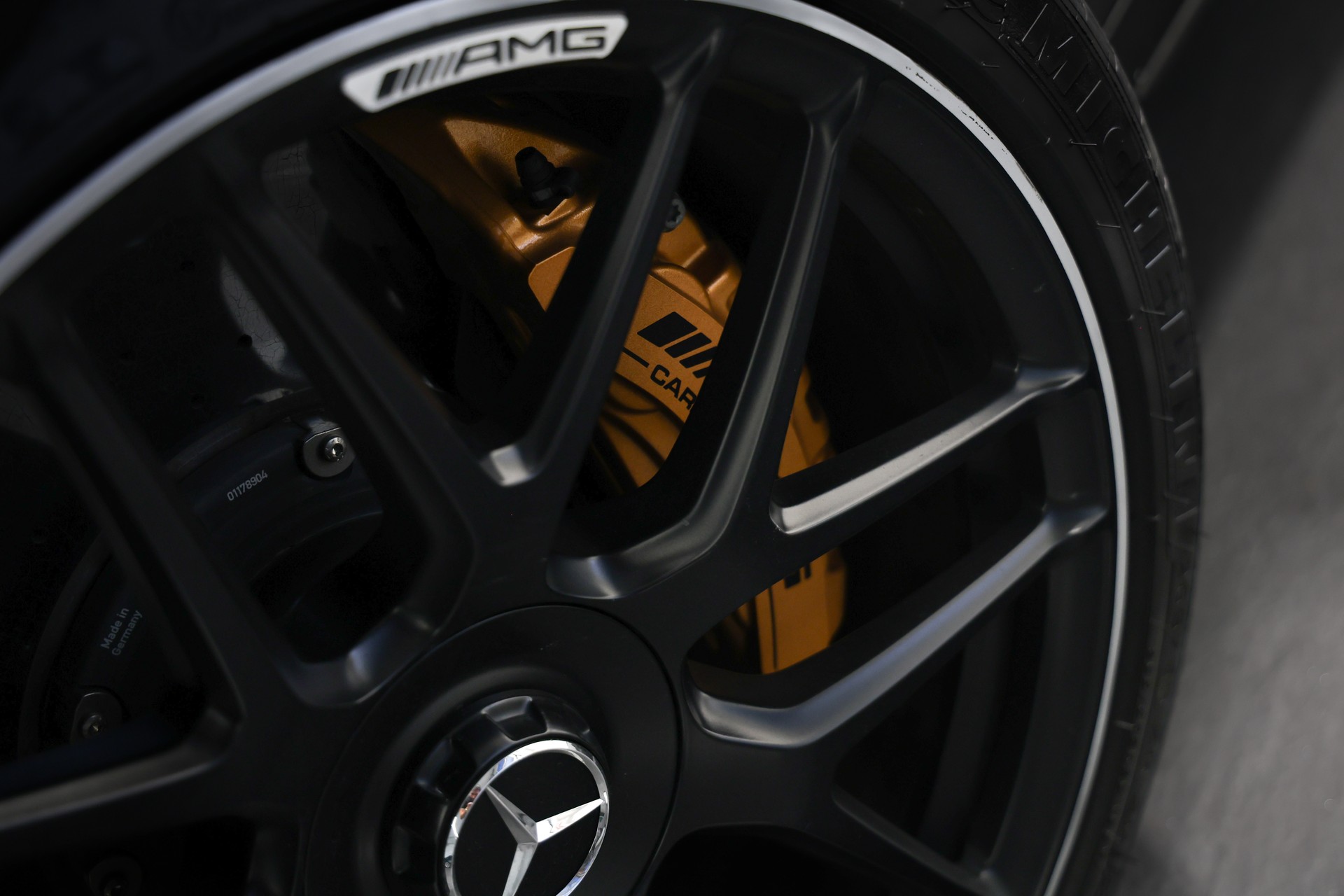 MERCEDES-BENZ E 63 AMG S 4Matic Speedshift MCT *Ohne OPF*AMG Performance Sitze*AMG Drivers Package*-image-9