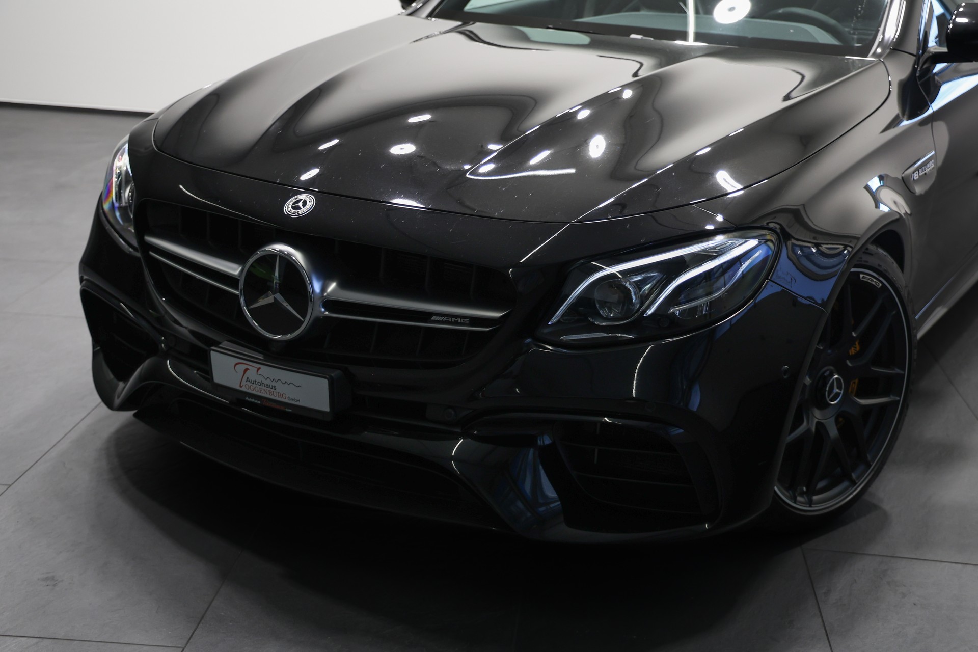 MERCEDES-BENZ E 63 AMG S 4Matic Speedshift MCT *Ohne OPF*AMG Performance Sitze*AMG Drivers Package*-image-7