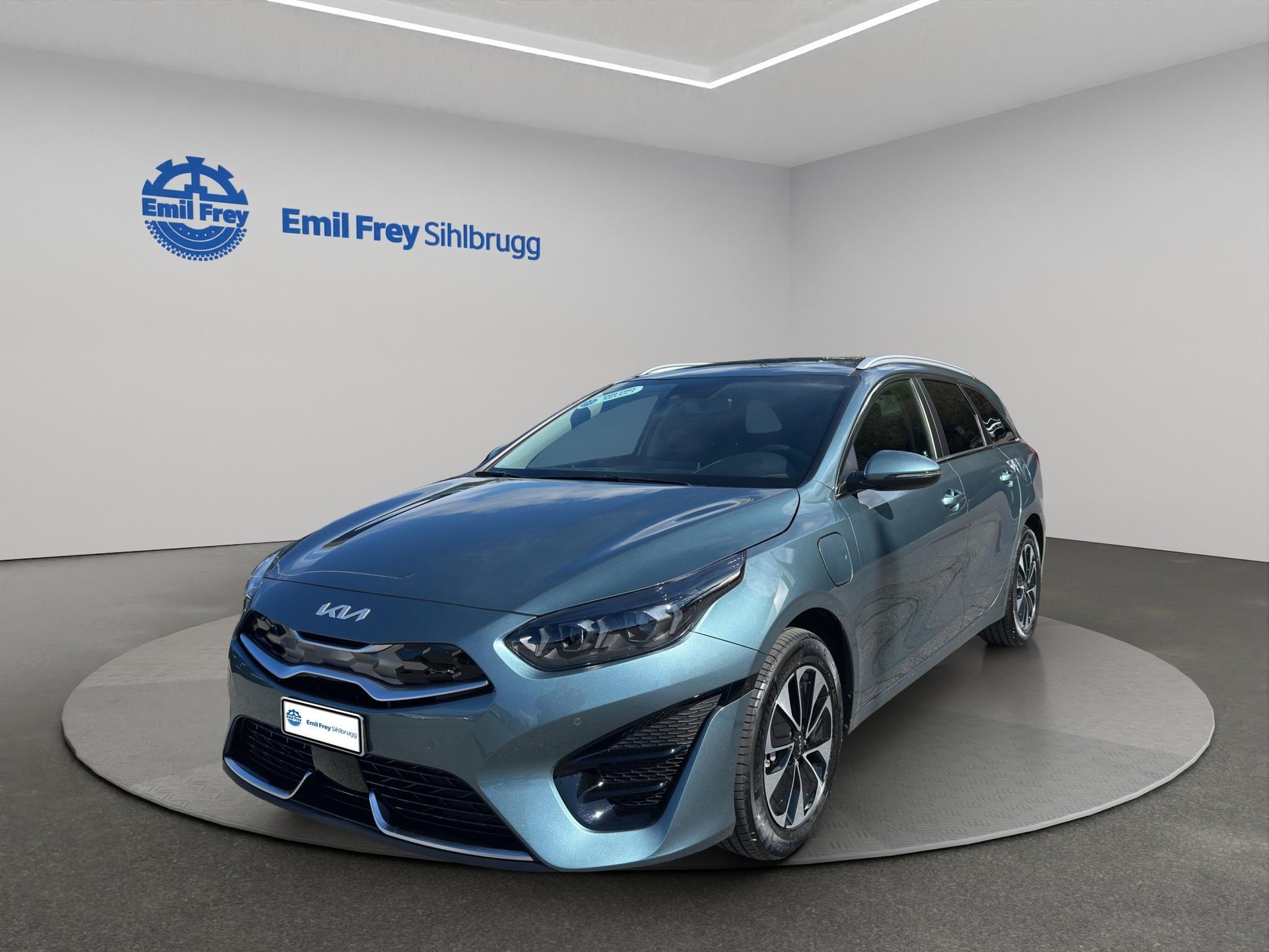 KIA Ceed SW 1.6 GDi Plug-in Hybrid Style-image-0