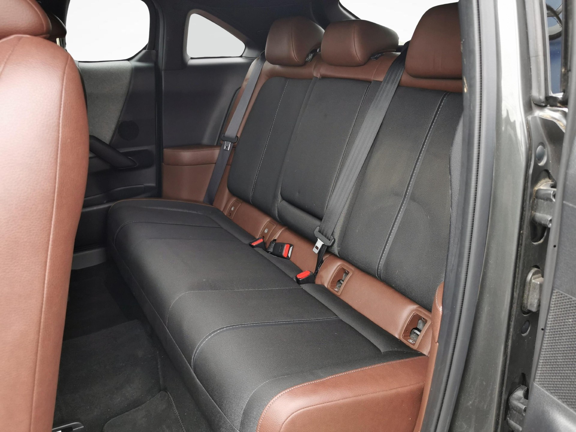 MAZDA MX-30 e-Skyactiv Revolution-image-5