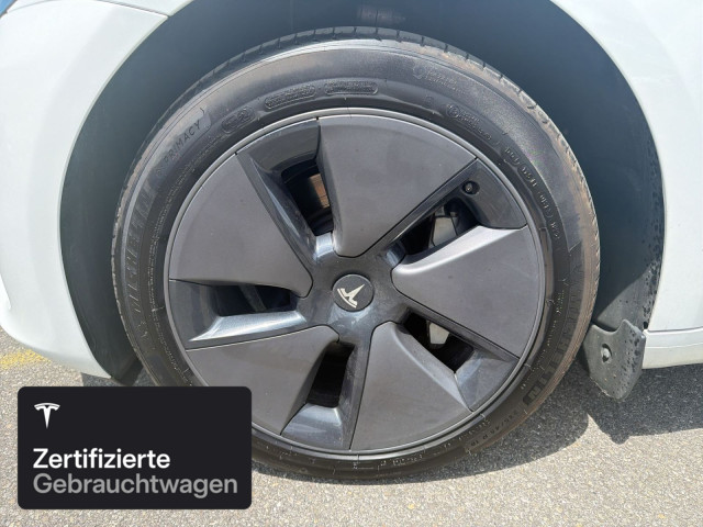 TESLA Model 3 Long Range RWD-image-4