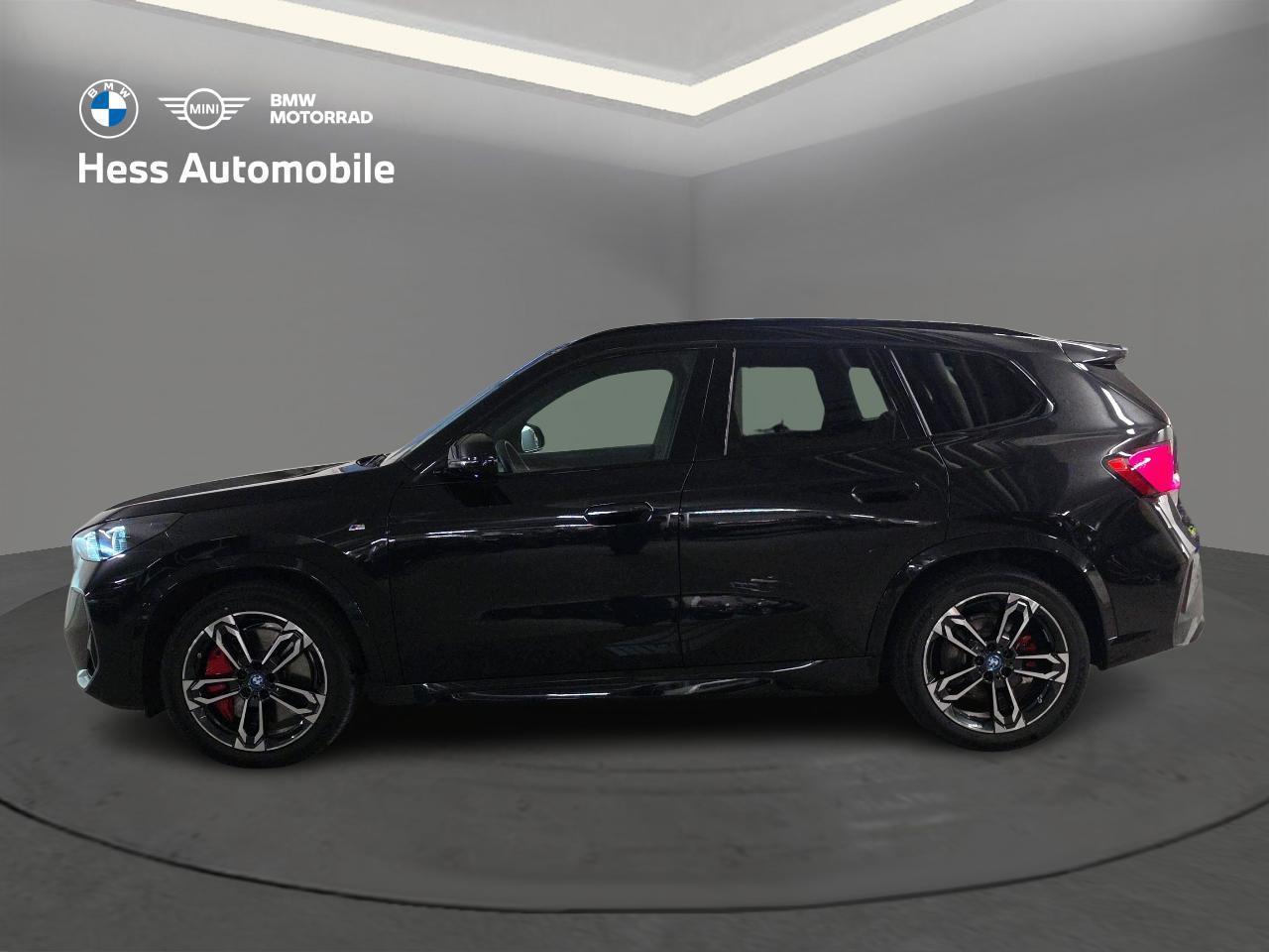 BMW iX1 30 xDrive M Sport-image-4