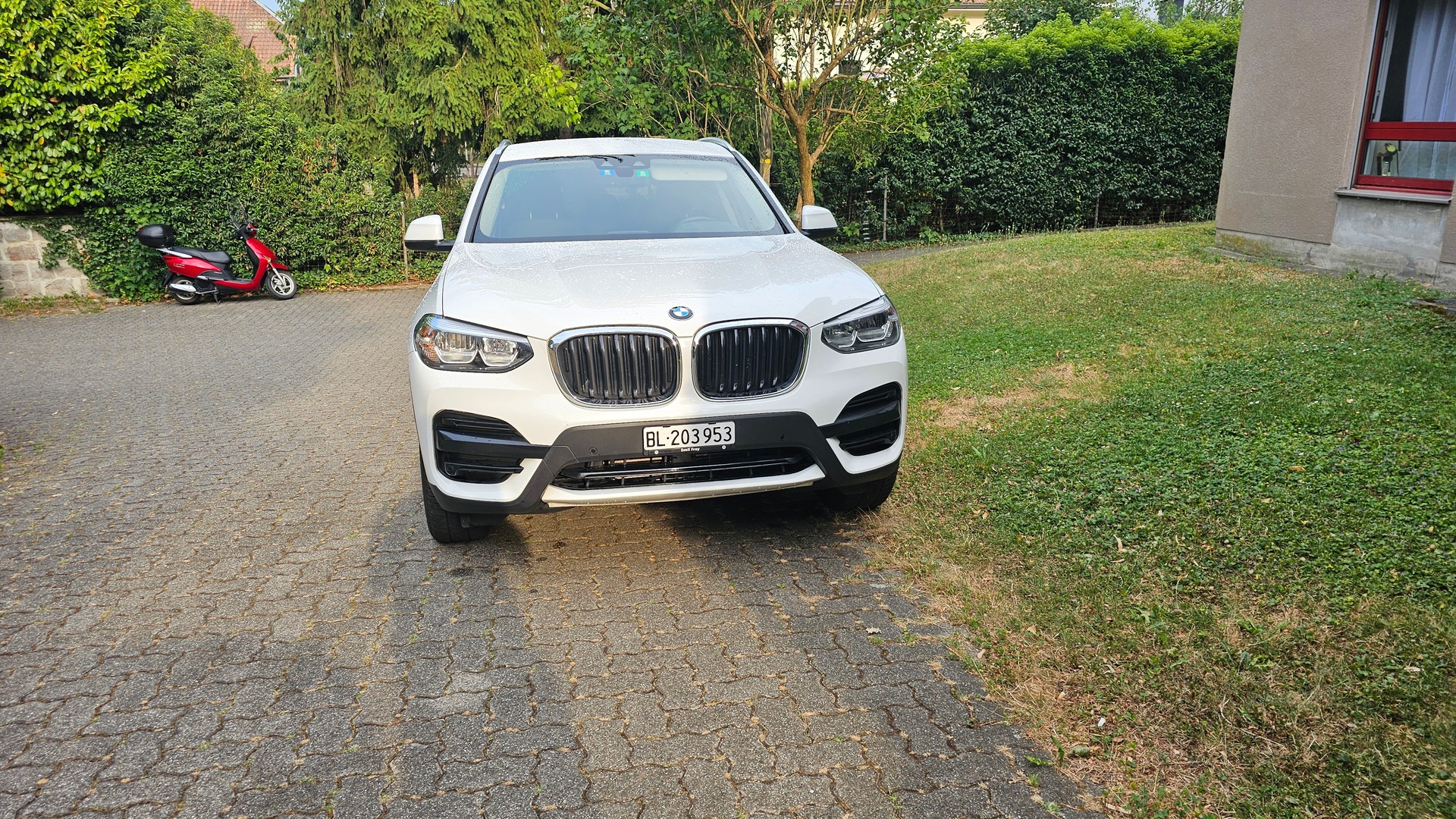 BMW 20d xDrive-image-0