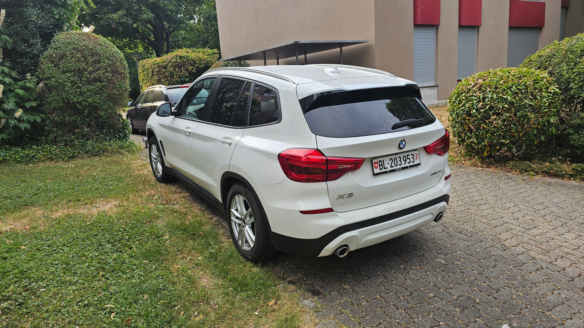 BMW 20d xDrive-image-3