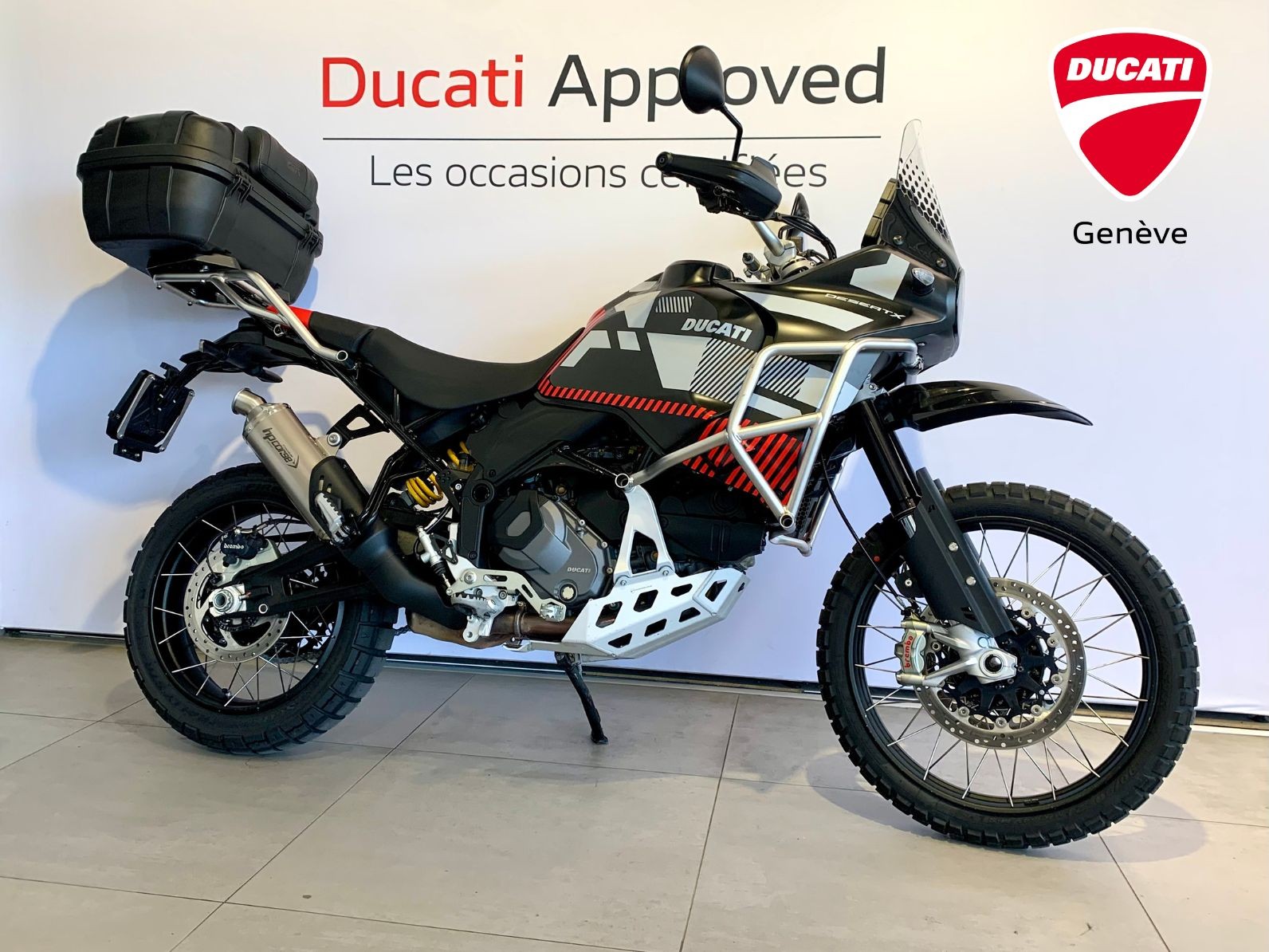 DUCATI Desert X