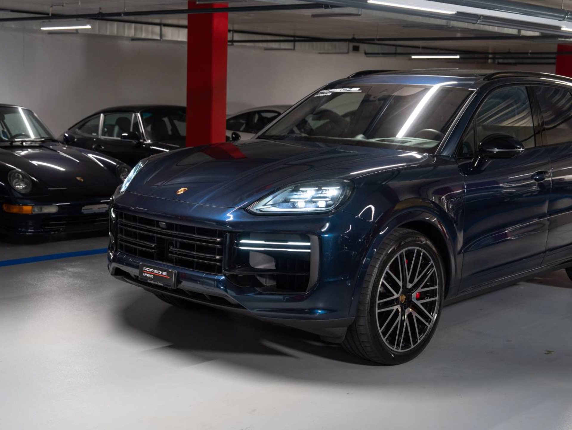 PORSCHE Cayenne Turbo E-Hybrid (MY24)-image-21