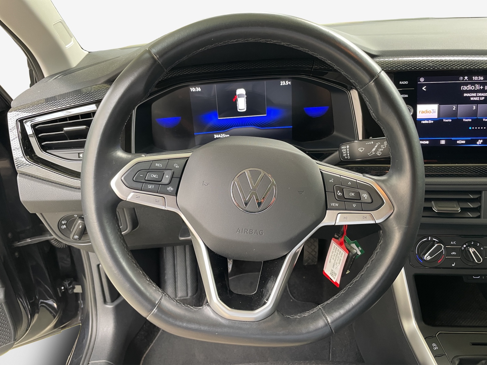 VW Polo 1.0 TSI Life-image-9