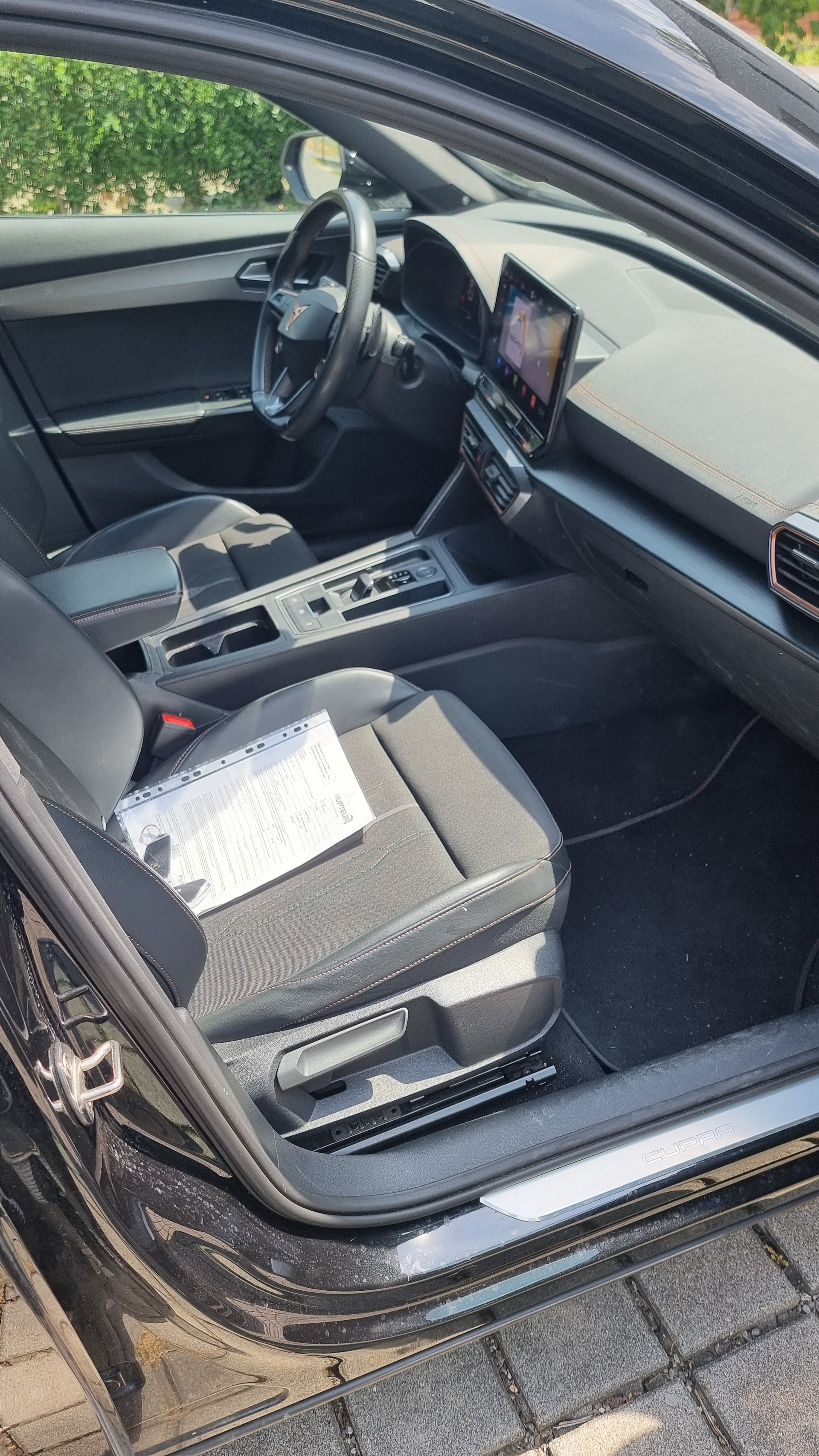 CUPRA 2.0 TSI VZ 4Drive DSG-image-8