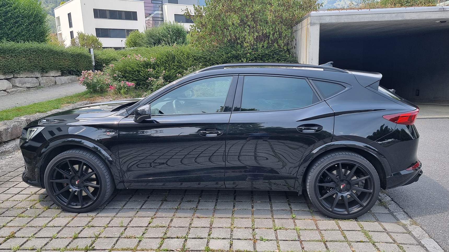 CUPRA 2.0 TSI VZ 4Drive DSG-image-1