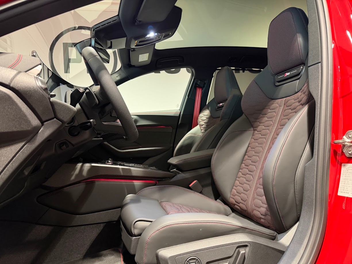 AUDI RS 5 Avant TFSI 470 kW Tiptronic quattro-image-3