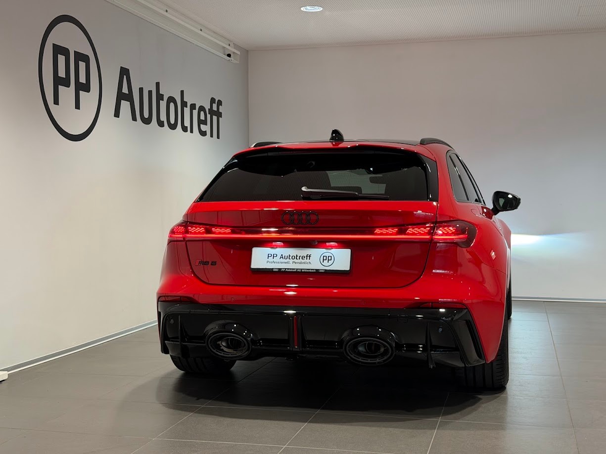 AUDI RS 5 Avant TFSI 470 kW Tiptronic quattro-image-14