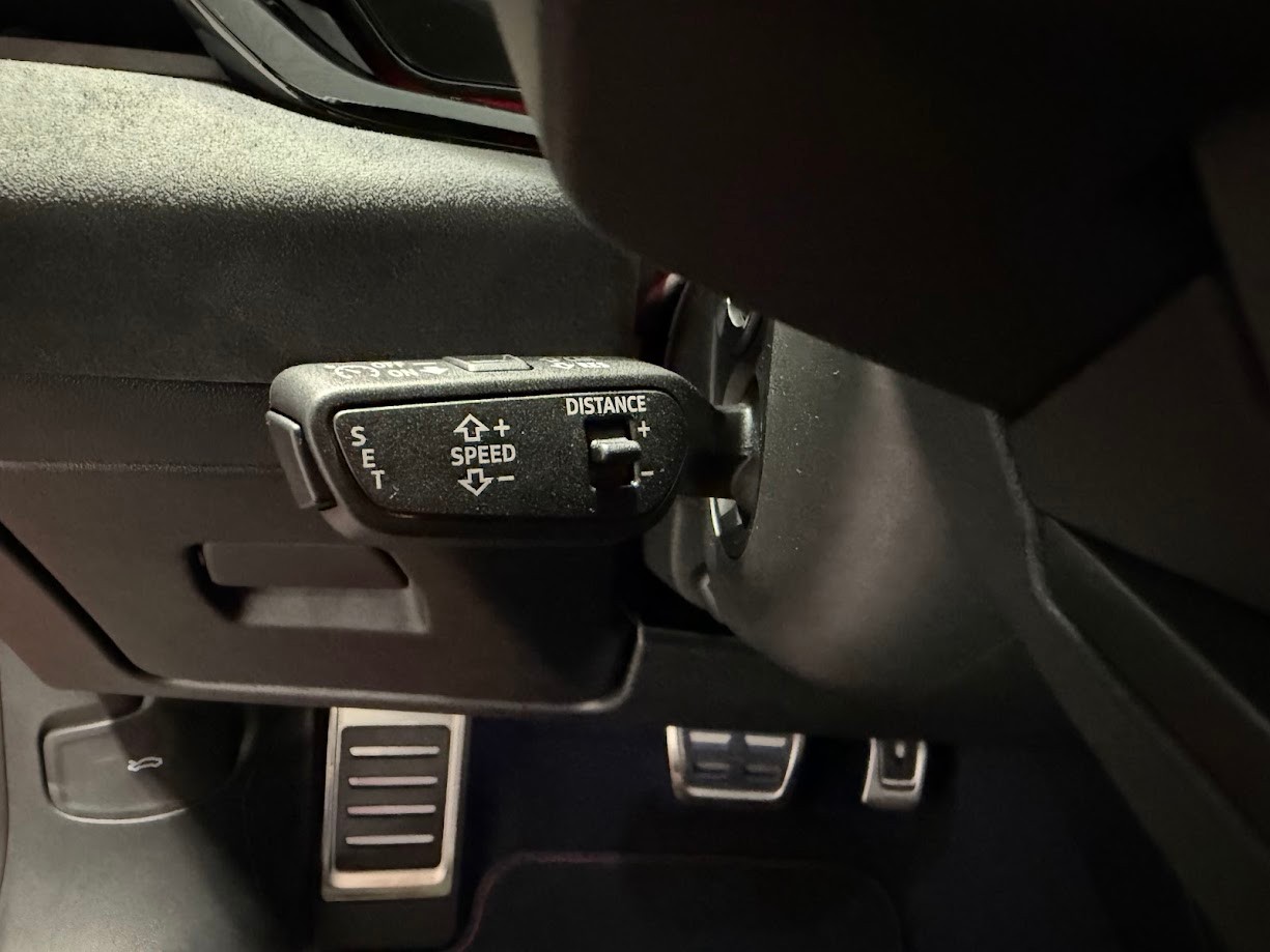 AUDI RS 5 Avant TFSI 470 kW Tiptronic quattro-image-6