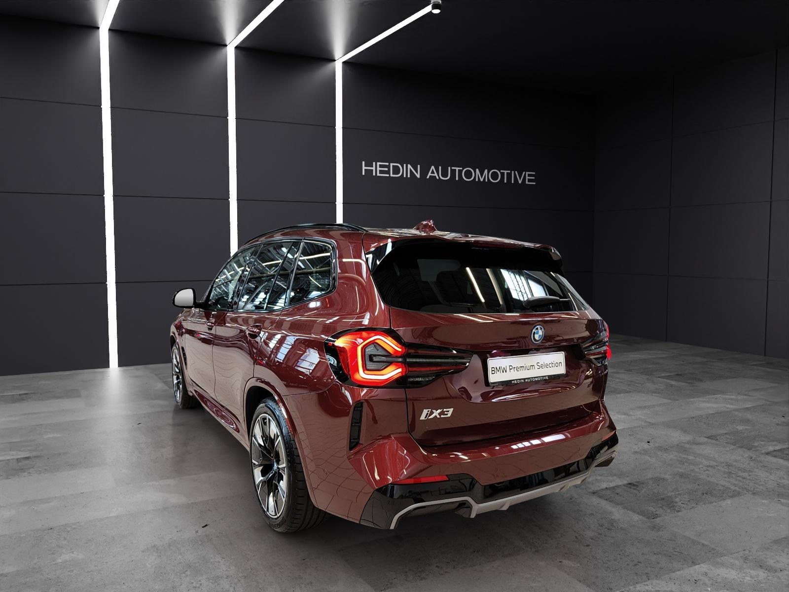 BMW iX3 E-Motor MFK 13.07.2026 Attraktiven Leasingzinssatz ab 0,9 % bei Abschluss einer BMW Fahrzeugversicherung.-image-3