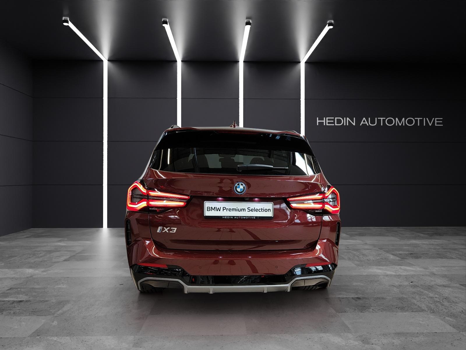 BMW iX3 E-Motor MFK 13.07.2026 Attraktiven Leasingzinssatz ab 0,9 % bei Abschluss einer BMW Fahrzeugversicherung.-image-4