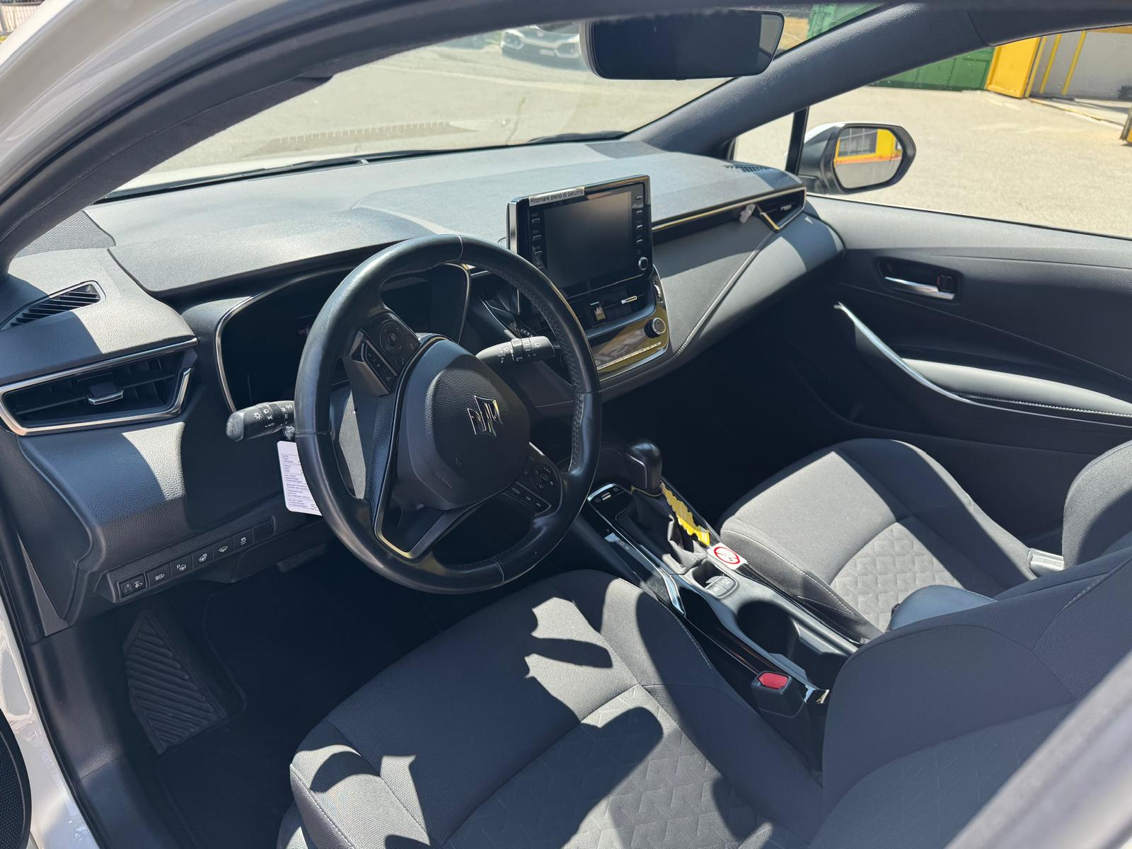 SUZUKI 1.8 Compact Top Hybrid-image-5