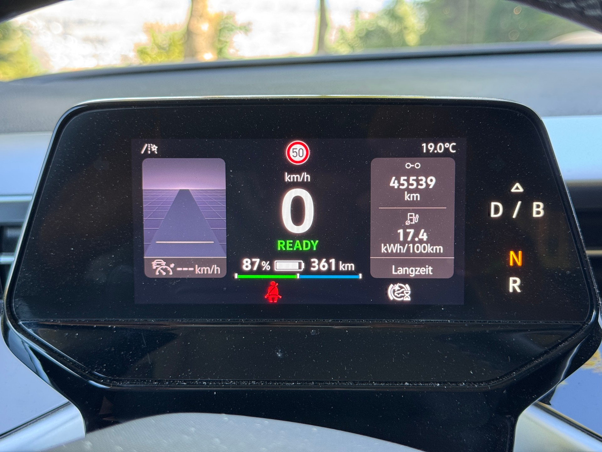 VW 77kWh Pro-image-4