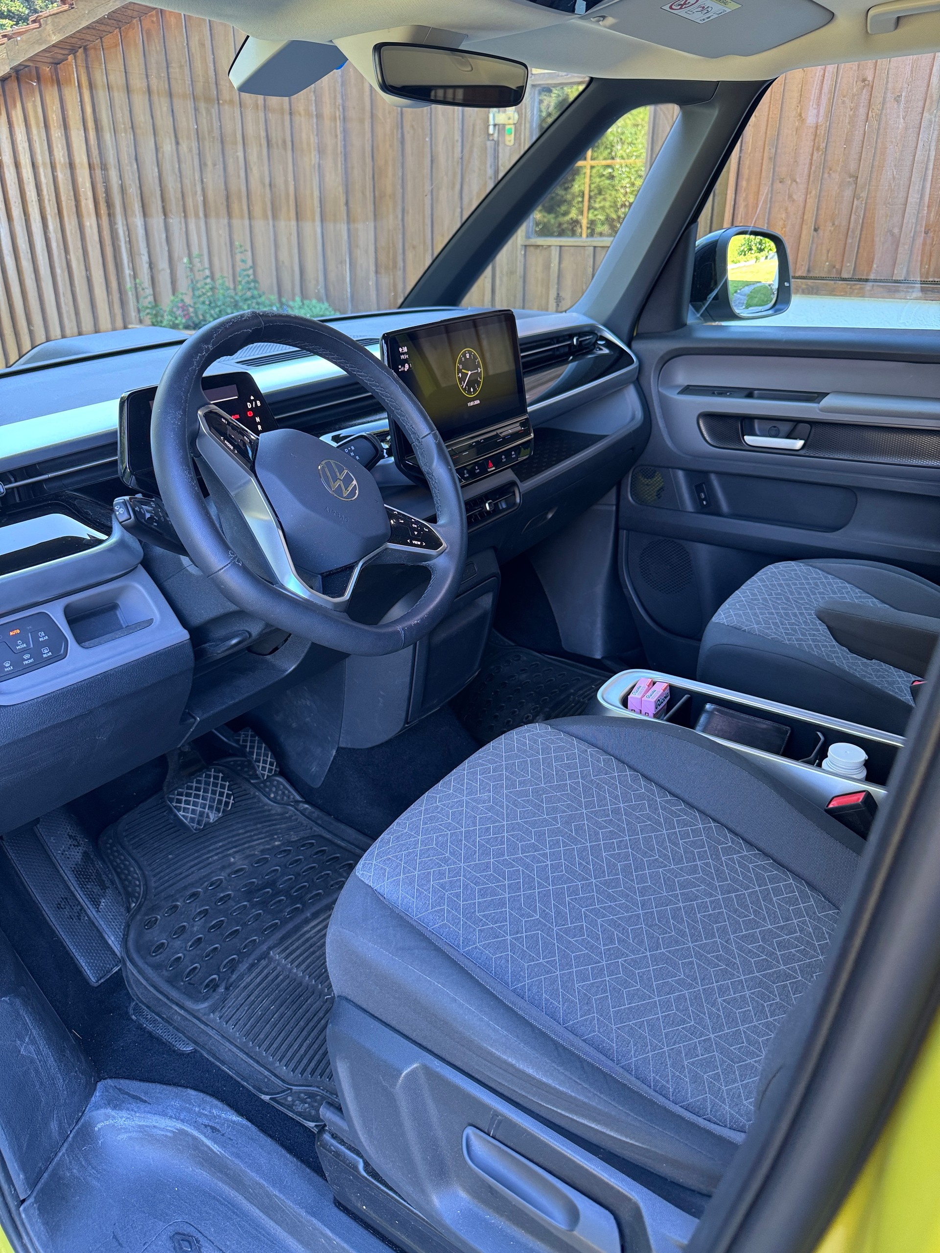 VW 77kWh Pro-image-3