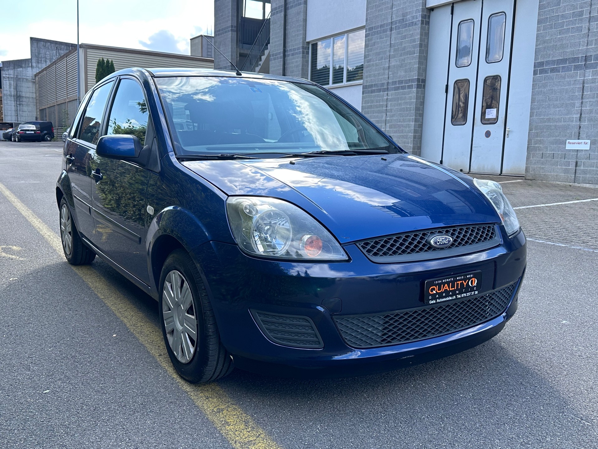 FORD Fiesta 1.4 16V Trend-image-1