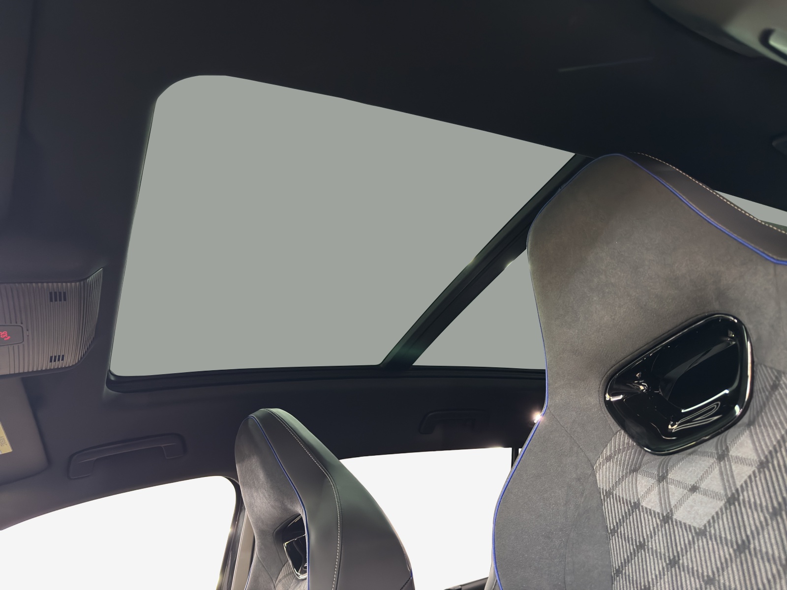 VW Tayron 2.0 TSI R-Line Plus DSG 4Motion-image-13