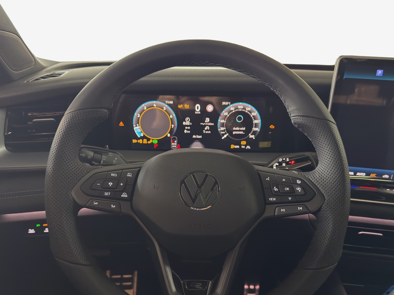VW Tayron 2.0 TSI R-Line Plus DSG 4Motion-image-9