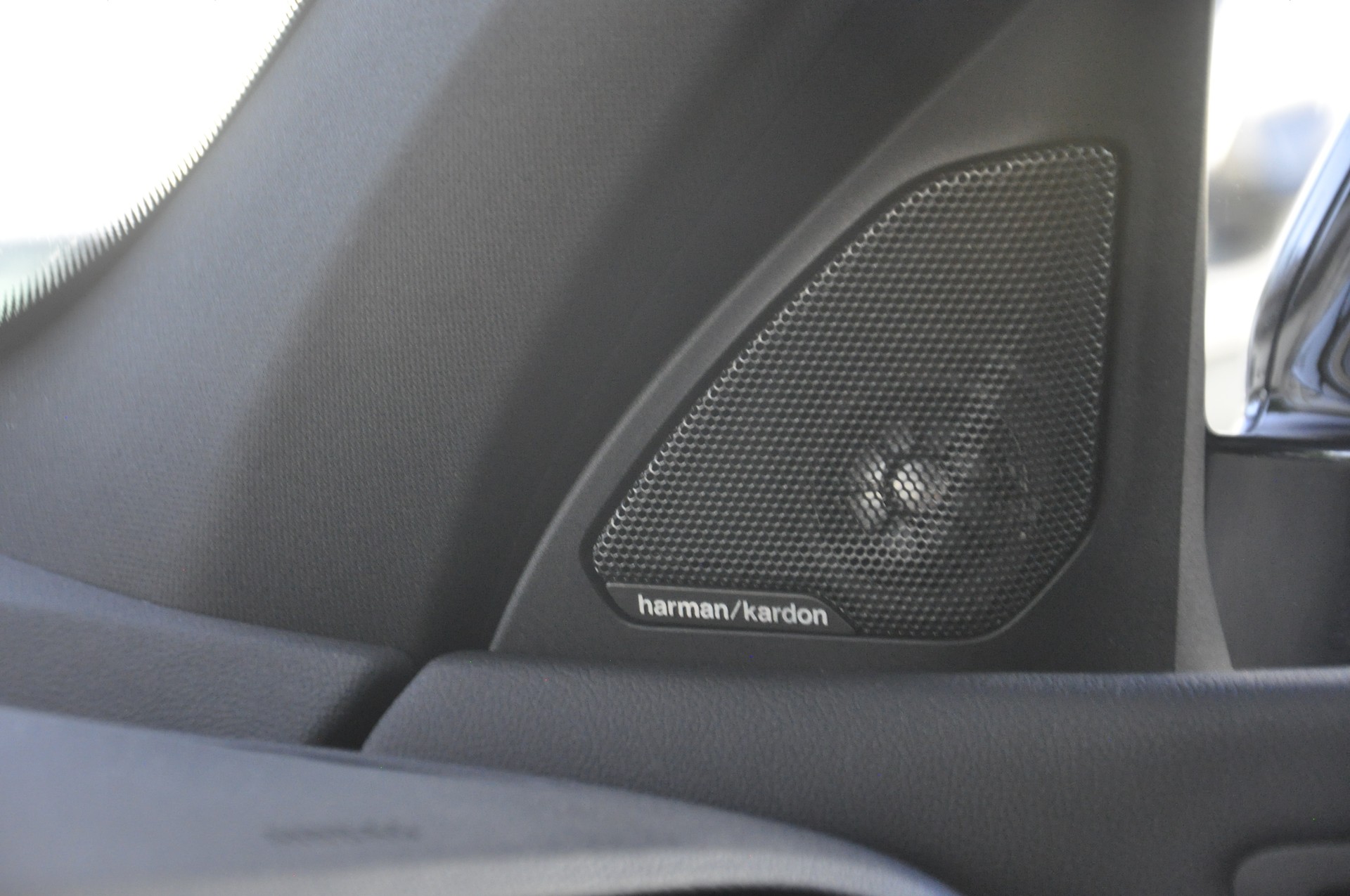 BMW 118i M Sport Steptronic-image-7