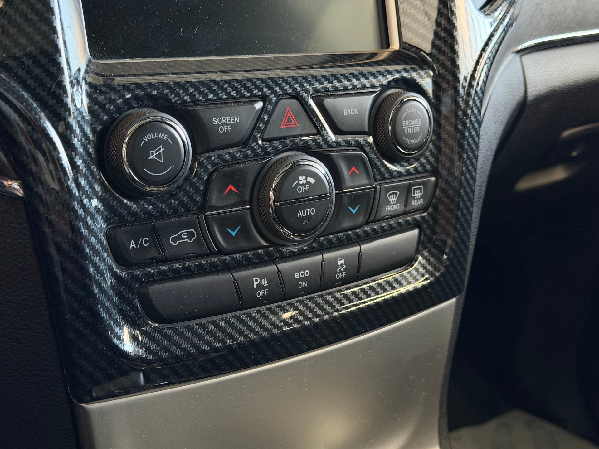 JEEP Grand Cherokee 6.4 V8 HEMI SRT8 Automatic | Frisch ab Service | Sternenhimmel | KW Federn-image-19