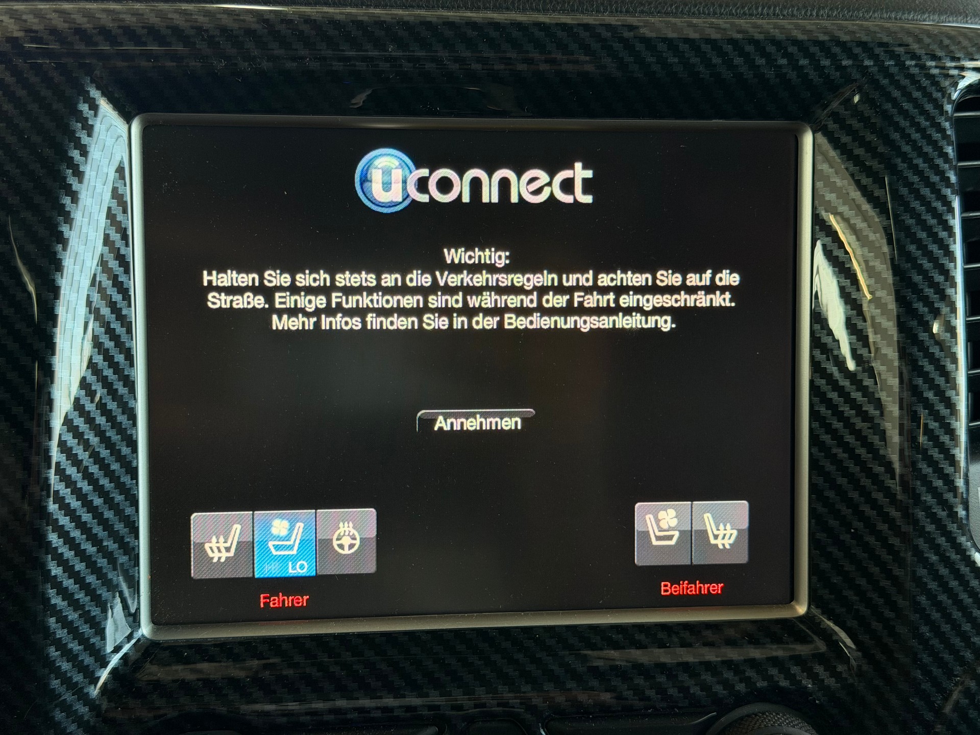 JEEP Grand Cherokee 6.4 V8 HEMI SRT8 Automatic | Frisch ab Service | Sternenhimmel | KW Federn-image-21