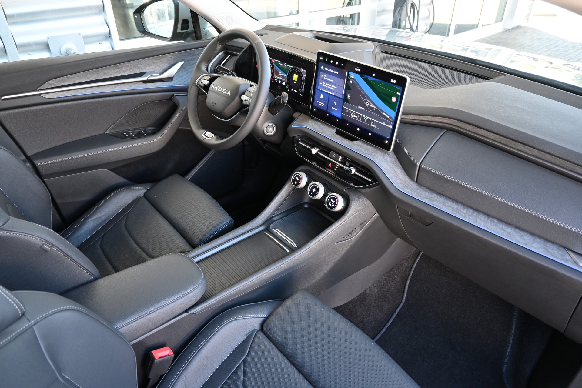 SKODA Kodiaq 2.0 TSI Selection 4x4 Automat + AHK 1800kg-image-11