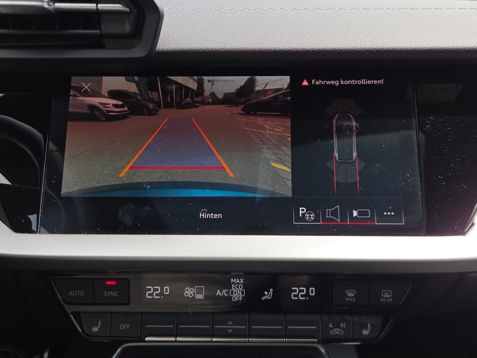 AUDI A3 Sportback 35 TFSI advanced Attraction S-tronic-image-15