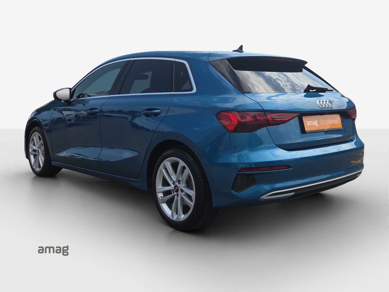 AUDI A3 Sportback 35 TFSI advanced Attraction S-tronic-image-2