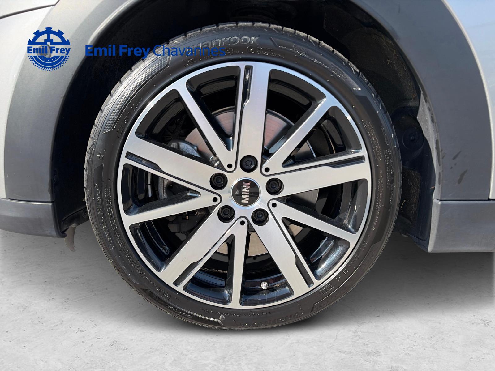 MINI Cabrio F57 2.0i Cooper S Yours Trim-image-18