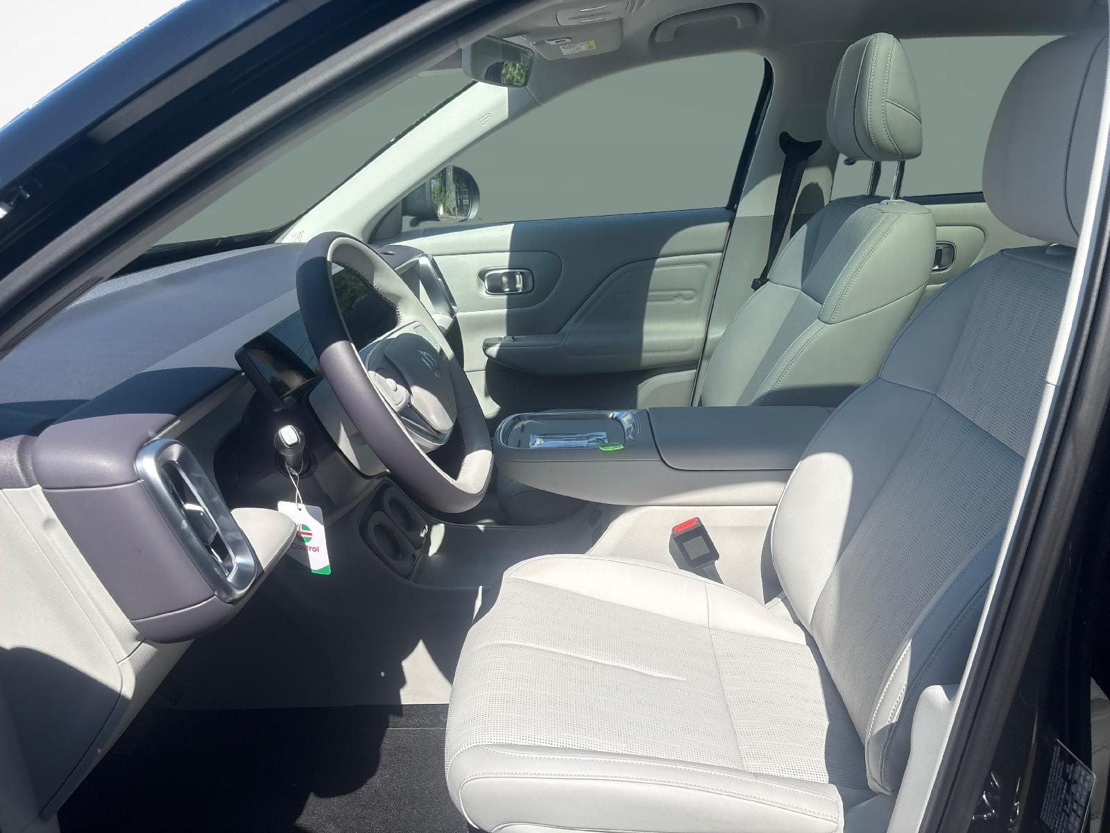 LEAPMOTOR B10 1.5 Hybrid EV-image-5