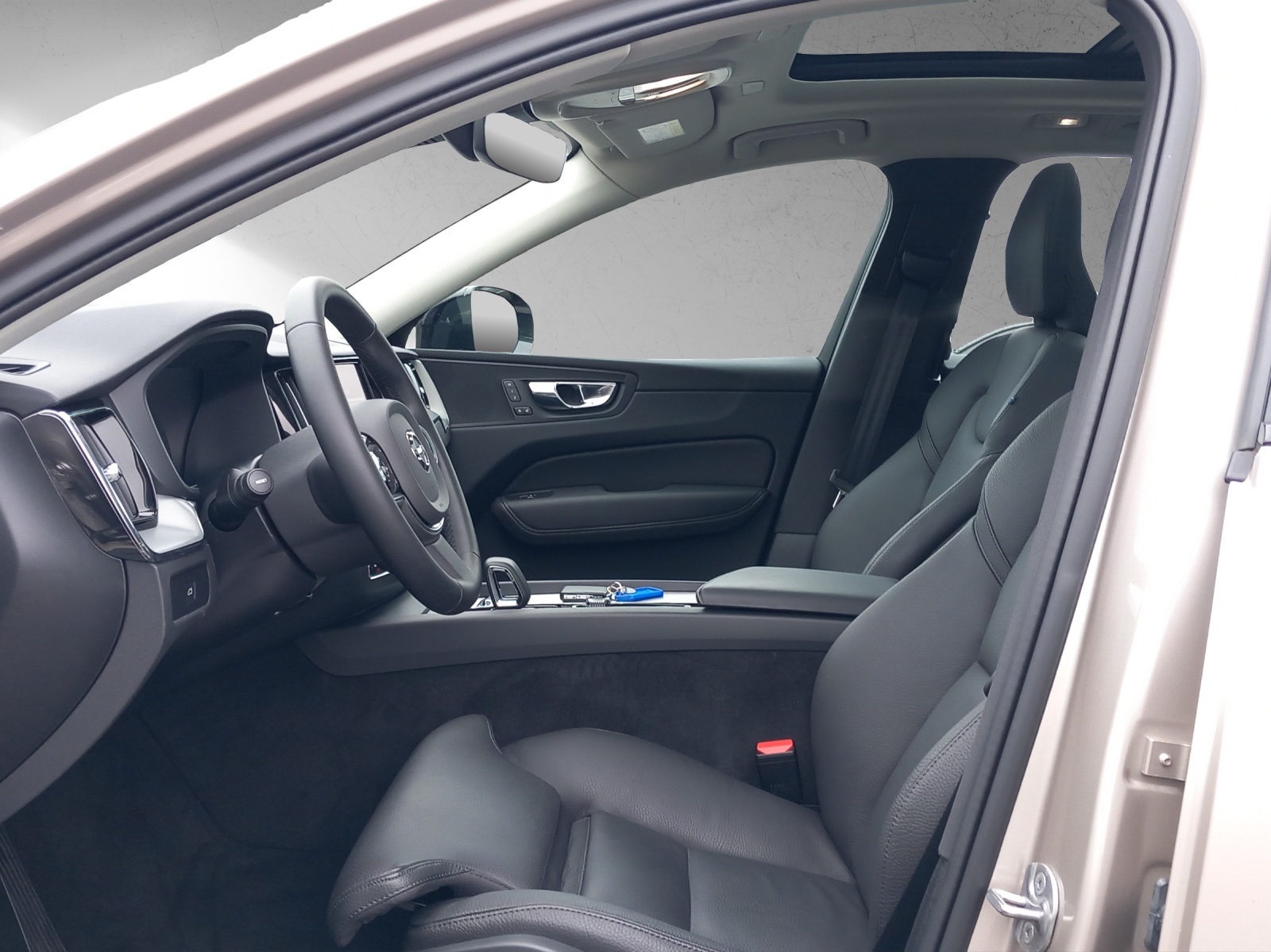 VOLVO XC60 2.0 B5 MH Plus Dark AWD-image-17