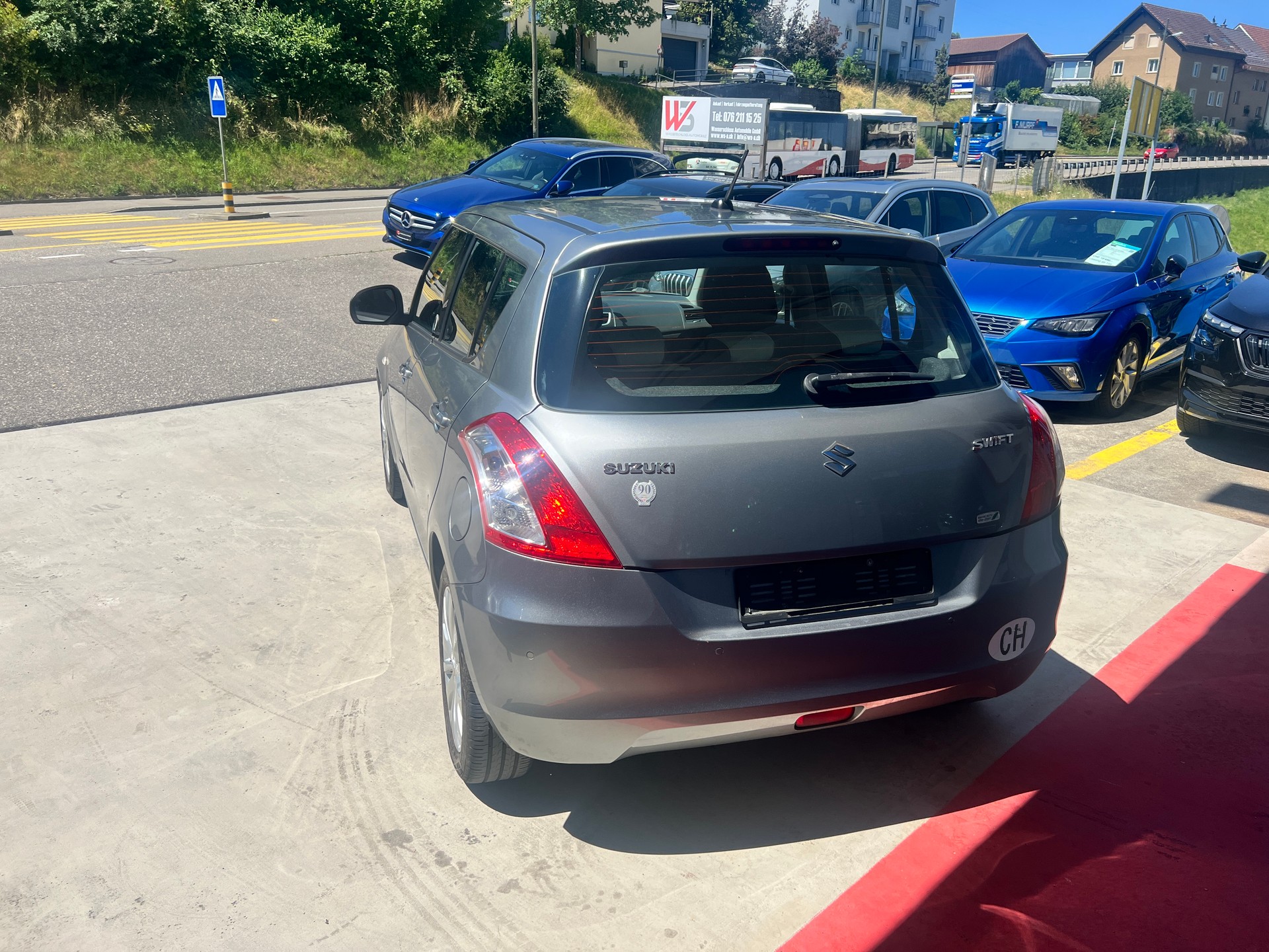 SUZUKI Swift 1.2i 16V GL Indigo-image-4
