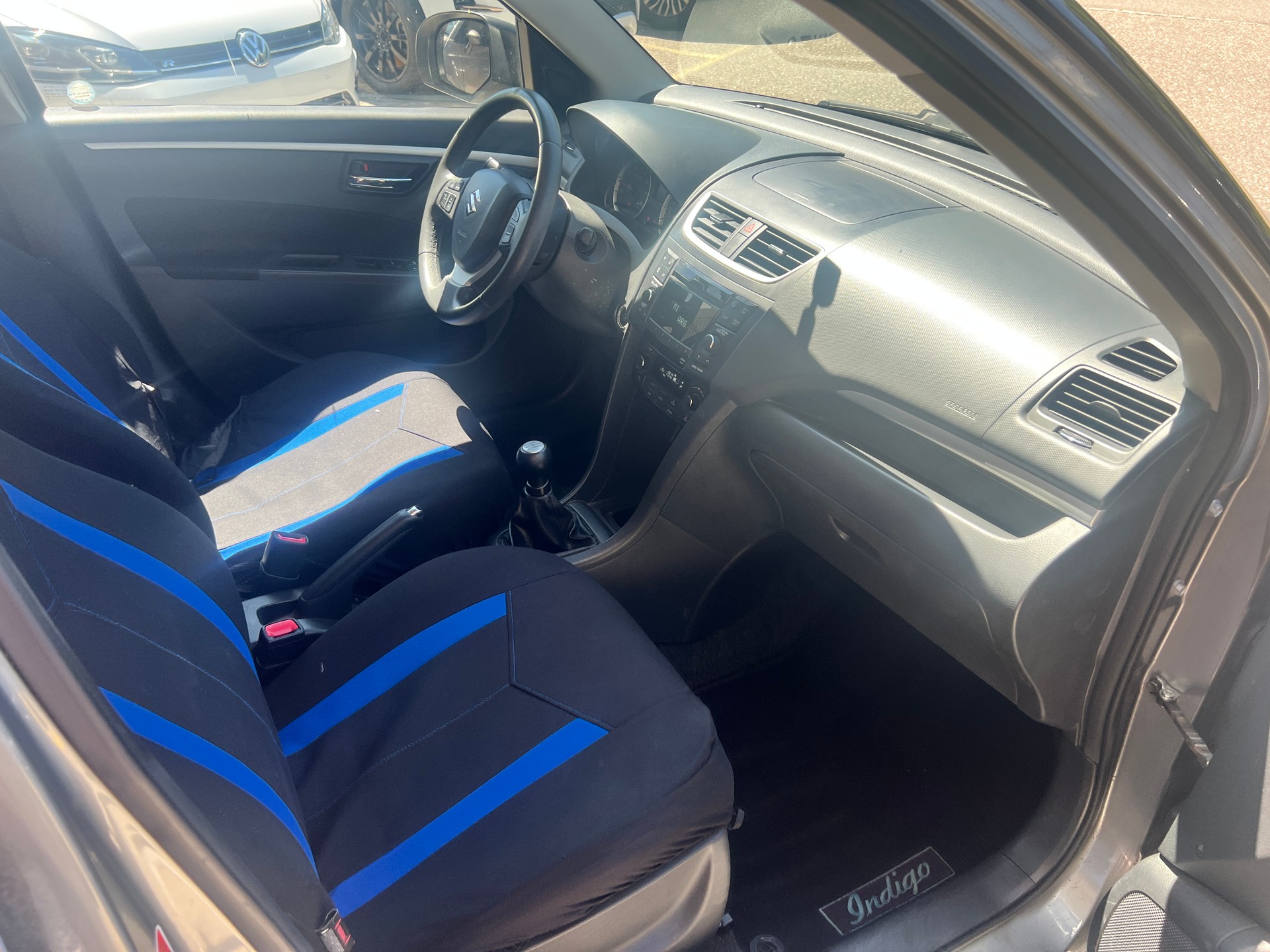 SUZUKI Swift 1.2i 16V GL Indigo-image-16