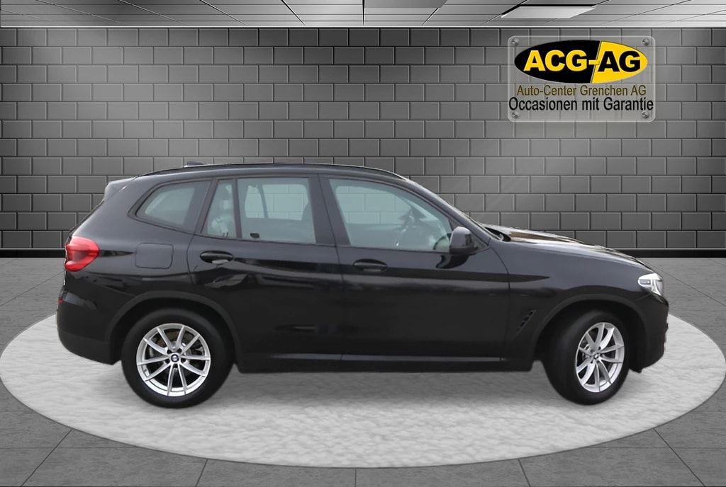 BMW X3 xDrive 20d Steptronic ** Teil-Leder ** Gr-Navi ** RF-Kamera ** ACC ** HUD ** Totwink-Assit **-image-5